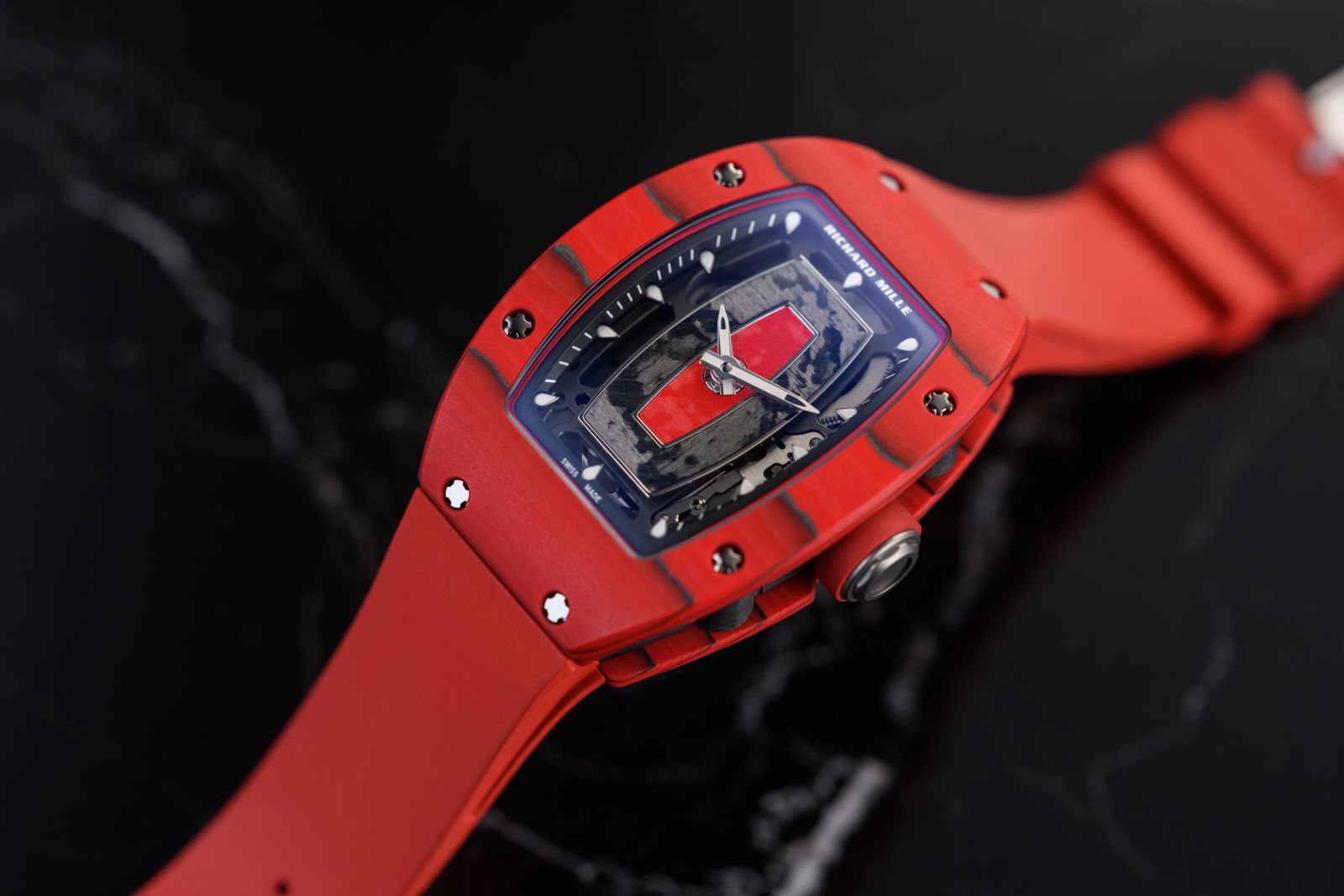 RM 07-01 Racing Red