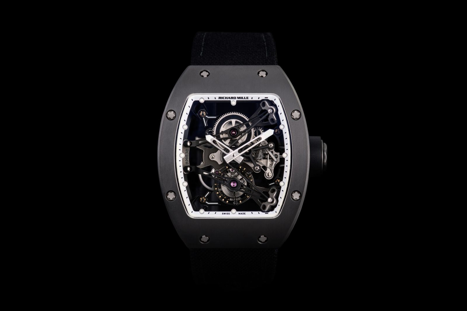 RM 038 Piece Unique