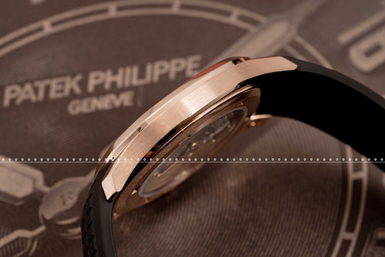 TA LUXURY WATCH