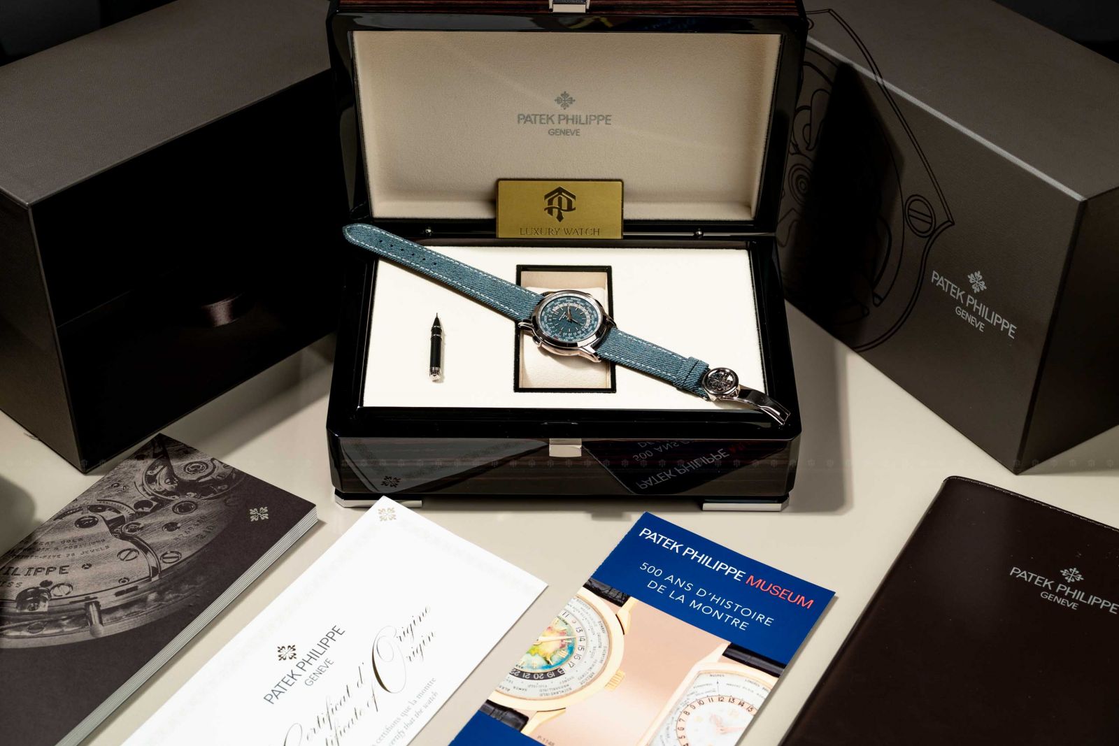 TA LUXURY WATCH
