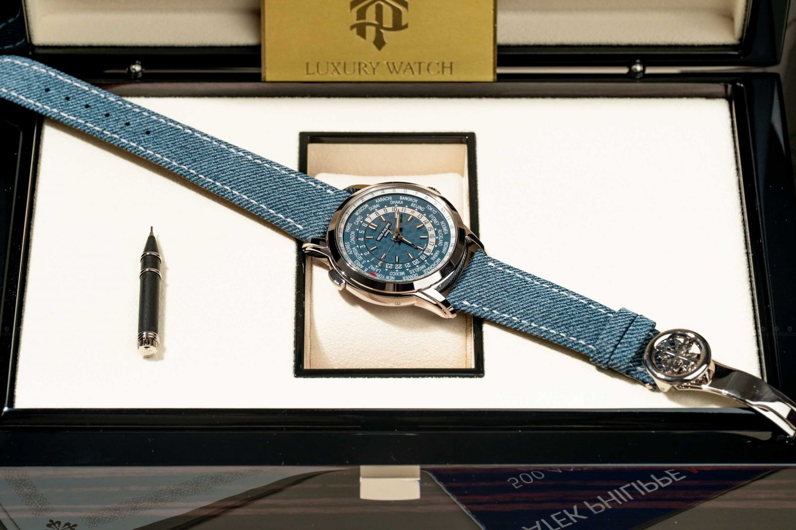 TA LUXURY WATCH