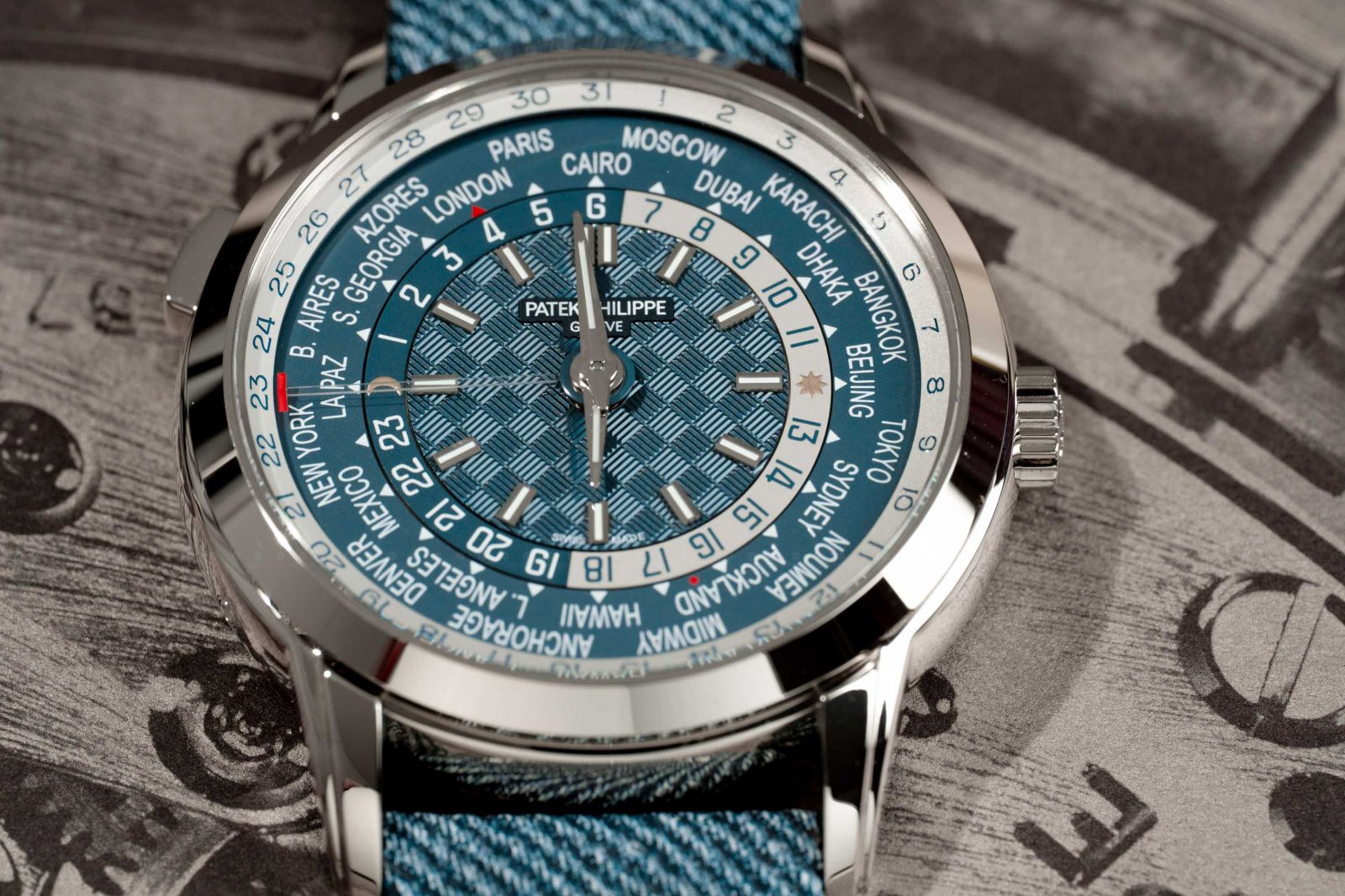 TA LUXURY WATCH