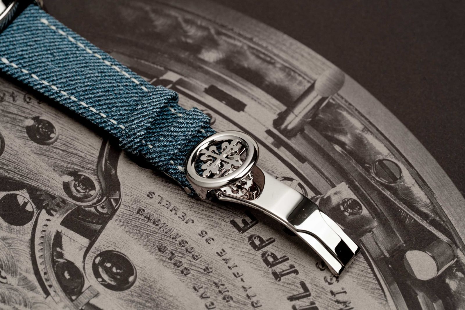 TA LUXURY WATCH